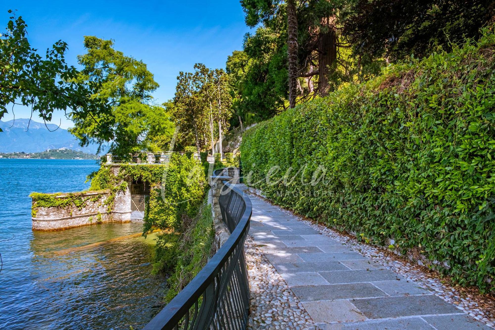 Labiena Lake Maggiore Laveno Exteriér fotografie